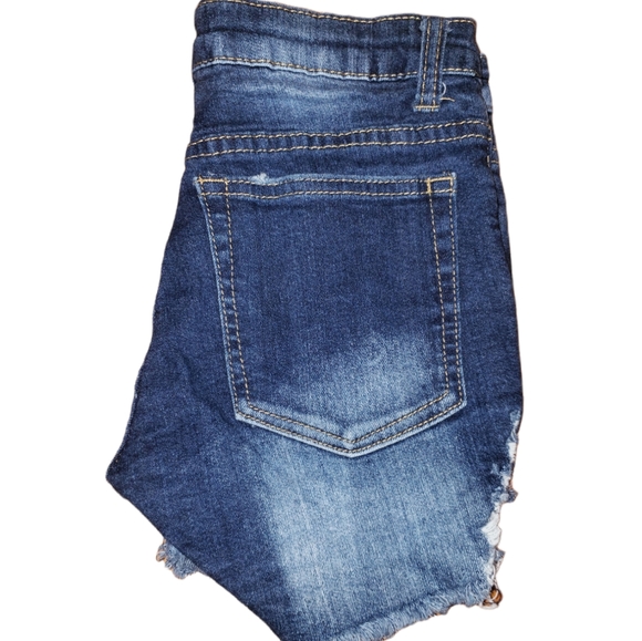 Rue 21 Jean Shorts - Picture 4 of 6